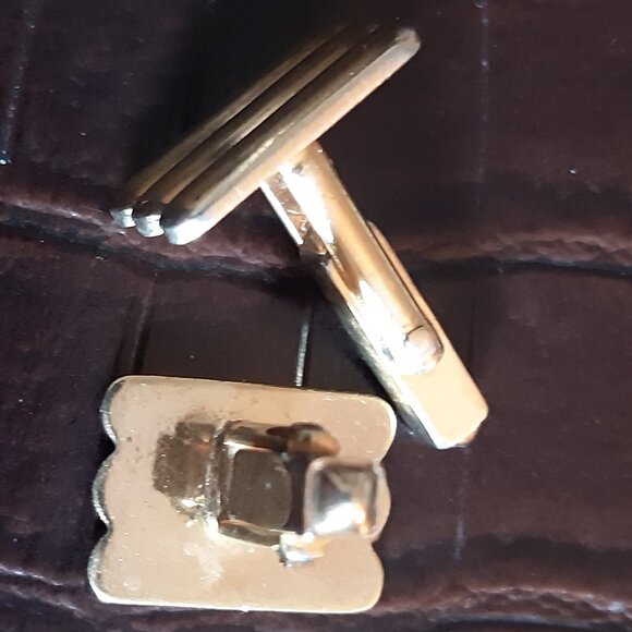 Swank Gold Tone Metal Vintage Cuff Links ⚡️BUY 3 for $35⚡️ - Picture 7 of 8